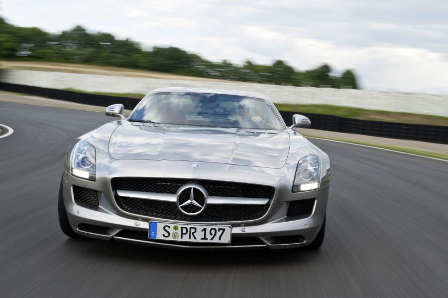  Mercedes-Benz SLS AMG 2010 года  (фото 415 из 526)